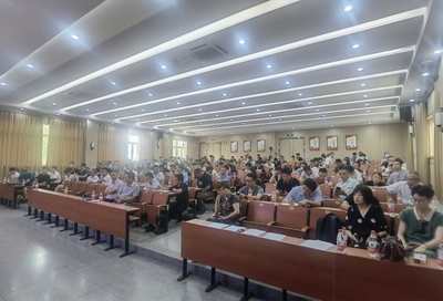 市建设局举办建筑工地安全生产标准化管理培训会